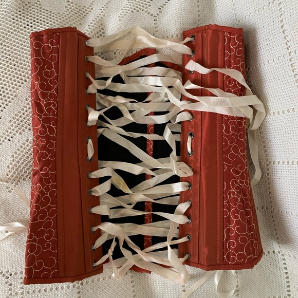 TT Corset (Pumpkin) size 22” (small) - Picture 7 of 16